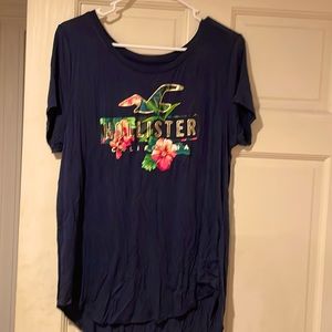 Hollister Graphic Tee L